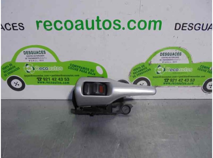 Recambio de maneta interior delantera derecha para toyota auris 2.0 d-4d cat referencia OEM IAM   