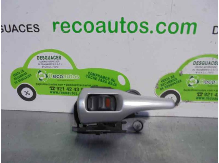 Recambio de maneta interior trasera derecha para toyota auris 2.0 d-4d cat referencia OEM IAM   