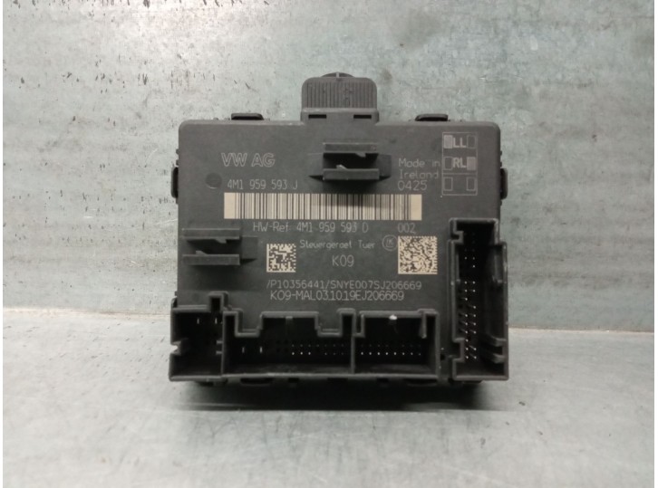 Replacement central locking control unit for Audi A6 C8 (4A2) 35 TDI mild hybrid OEM IAM reference 4M1959593J 4M1959593D