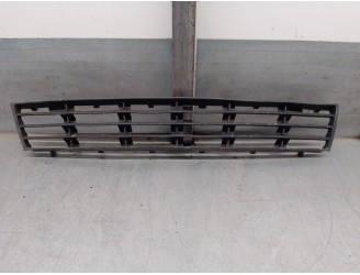 Recambio de rejilla paragolpes central para audi a4 berlina (b5) 1.8 20v referencia OEM IAM 8D0807683AA 