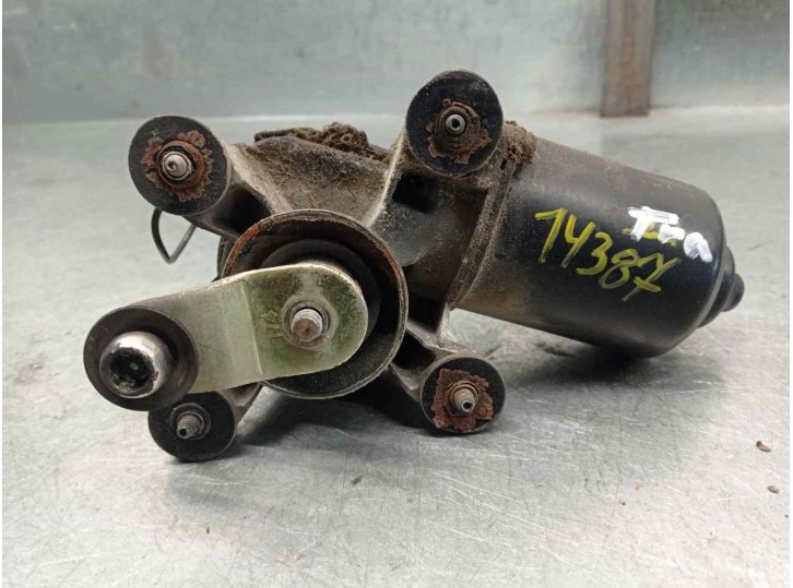 Recambio de motor limpia trasero para kia sephia ll 1.5 cat referencia OEM IAM 0K21267450A 