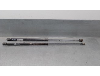 Replacement trunk / tailgate struts for Peugeot 307 (S1) 2.0 HDI cat OEM IAM reference 8731F8 