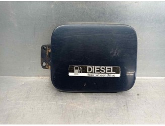 Recambio de tapa exterior combustible para ssangyong musso 2.9 d referencia OEM IAM OM602  