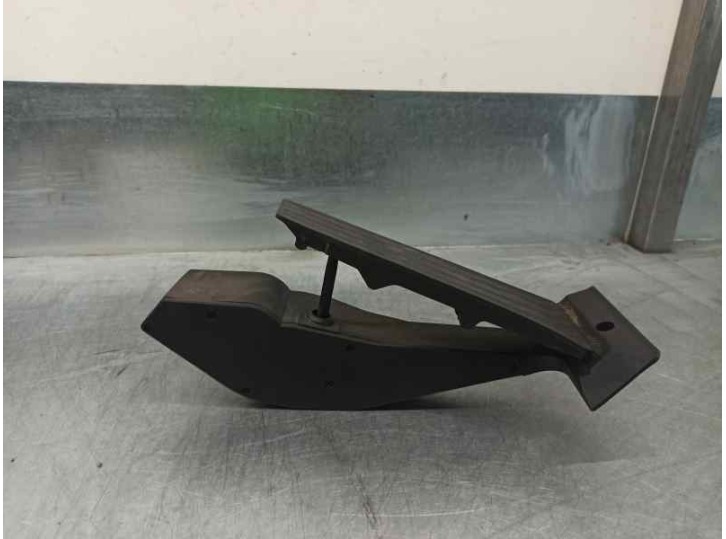 Recambio de potenciometro pedal para bmw serie 3 berlina (e90) 2.0 16v referencia OEM IAM 3542678628601 