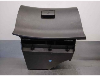 Replacement glove box for Peugeot 307 (S1) 2.0 HDI CAT OEM IAM reference 9634503877 