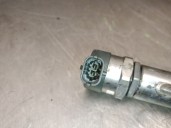 Recambio de rampa inyectora para volvo v60 i (155) d3 / d4 referencia OEM IAM 30777759 30777759 0445215025 BOSCH