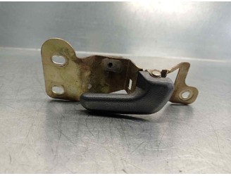 Recambio de maneta interior delantera derecha para ssangyong musso 2.9 d referencia OEM IAM 7242005003AAP  5 PUERTAS