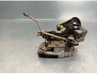 Recambio de cerradura puerta trasera derecha para ssangyong musso 2.9 d referencia OEM IAM 7130205000  5 PUERTAS