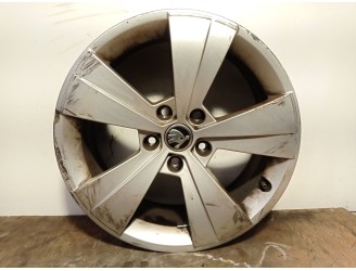 Recambio de llanta para skoda superb iii (3v3) 2.0 tdi referencia OEM IAM 3V0601025AS R176.5JX17H2ET41 