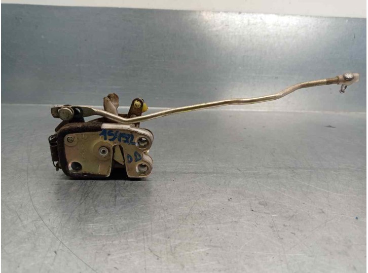 Recambio de cerradura puerta delantera derecha para ssangyong musso 2.9 d referencia OEM IAM 8835005101 8835005101 5 PUERTAS