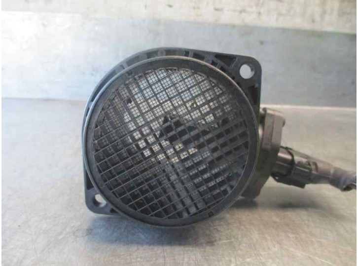 Recambio de caudalimetro para volvo v70 familiar 2.5 turbodiesel referencia OEM IAM 8670112 00914907 HELLA