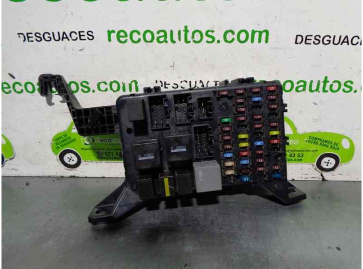 Recambio de caja reles / fusibles para ford mondeo iii (b5y) 2.0 tdci referencia OEM IAM 4S7T14A073AB 