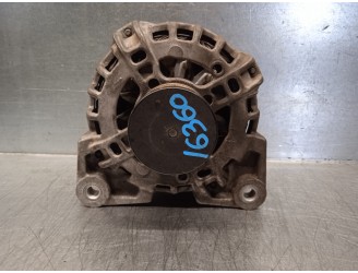 Recambio de alternador para renault clio iv 0.9 referencia OEM IAM 231006007R  BOSCH