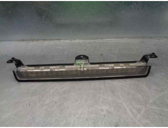 Replacement central brake light for Volvo V70 estate 2.5 turbodiesel OEM IAM reference 9154505 