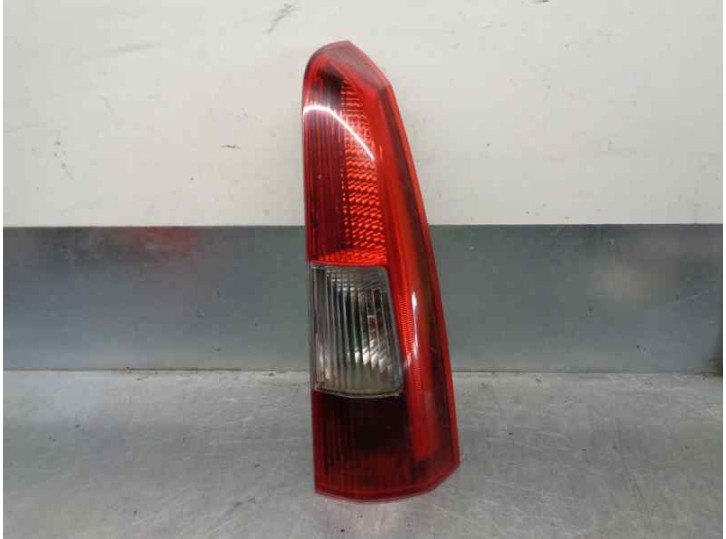 Recambio de piloto trasero derecho para volvo v70 familiar 2.5 turbodiesel referencia OEM IAM 9154494  SUPERIOR