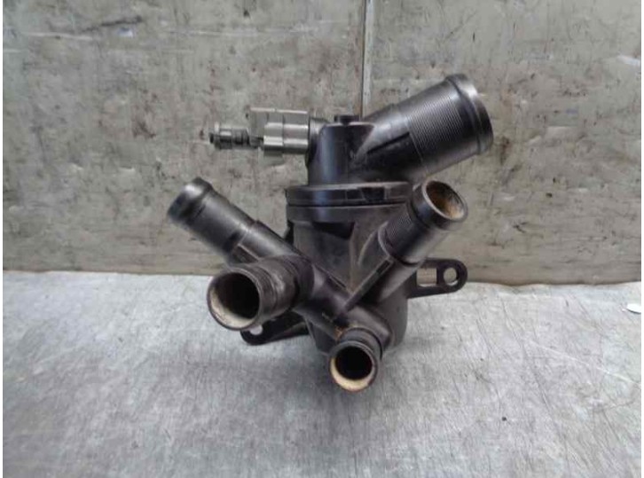 Recambio de termostato para dacia duster 1.2 16v tce cat referencia OEM IAM D2731415H 