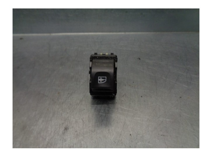 Recambio de mando elevalunas delantero derecho para renault clio iv 0.9 referencia OEM IAM 254218614R  