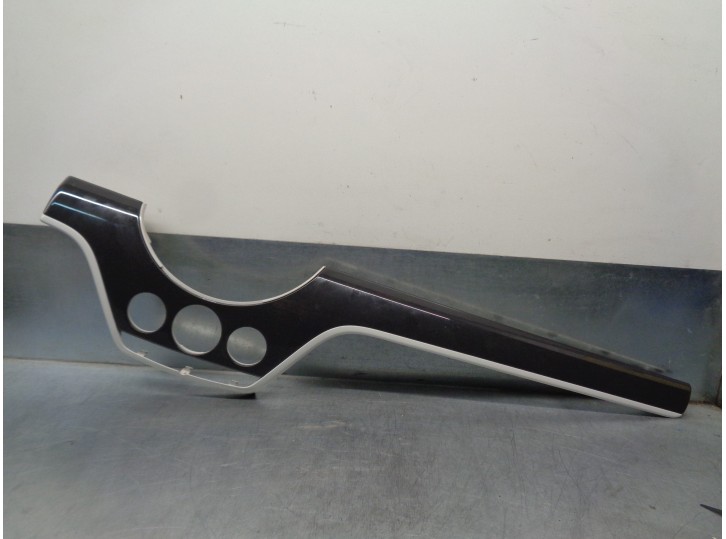 Recambio de molduras delanteras para mini f60 countryman 16v referencia OEM IAM 190507  