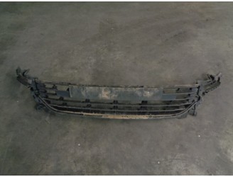 Recambio de rejilla paragolpes delantero para renault clio iv 0.9 referencia OEM IAM 622542412R 628169950R 