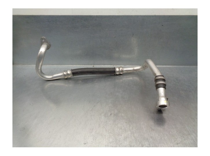 Recambio de tubos aire acondicionado para renault clio iv 0.9 referencia OEM IAM 924803929R  