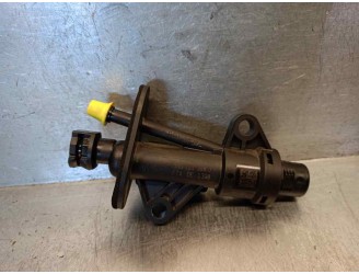 Recambio de bomba embrague para seat leon (5f1) 1.4 16v tsi referencia OEM IAM 5Q0721388J  