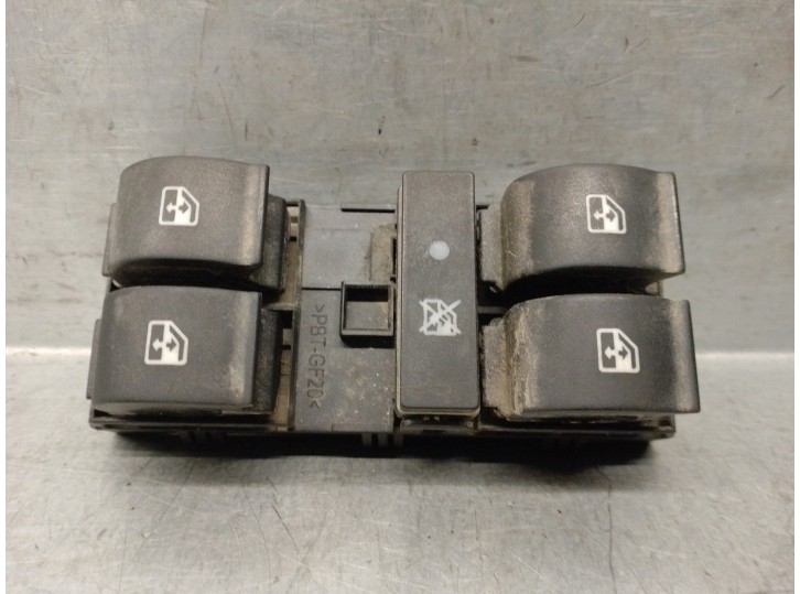 Recambio de mando elevalunas delantero izquierdo para fiat tipo ii (357) fam easy referencia OEM IAM 7356323520 