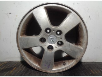 Recambio de llanta para hyundai tucson (jm) 2.0 crdi cat referencia OEM IAM 529102E370 R1661/2JX16-46 ALUMINIO 5P