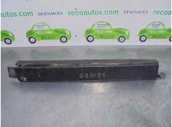 Recambio de cerquillo faro para mercedes-benz clase e (w124) berlina 2.6 referencia OEM IAM 