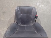 Recambio de asiento delantero izquierdo para nissan pulsar (c13) 1.5 turbodiesel cat referencia OEM IAM 4851999 CUERO NEGRO 5 PU