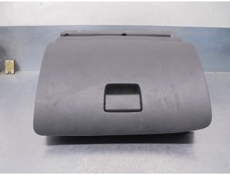 Recambio de guantera para nissan pulsar (c13) 1.5 turbodiesel cat referencia OEM IAM 685003ZL2A 