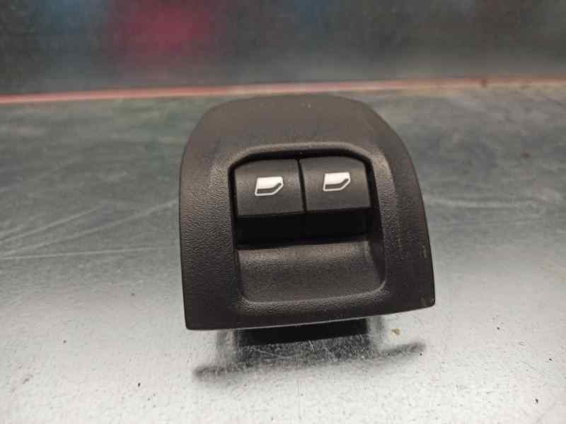Recambio de mando elevalunas trasero derecho para citroën c-elysée exclusive referencia OEM IAM 9674559377  