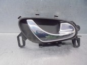 Replacement front right interior door handle for Nissan Pulsar (C13) 1.5 Turbodiesel CAT OEM IAM reference 806704EA10A 5 DOO