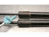 Replacement boot / tailgate shock absorbers for Audi A4 B8 Avant (8K5) RS4 Quattro OEM IAM reference 8K9827552A 8K9827552A 