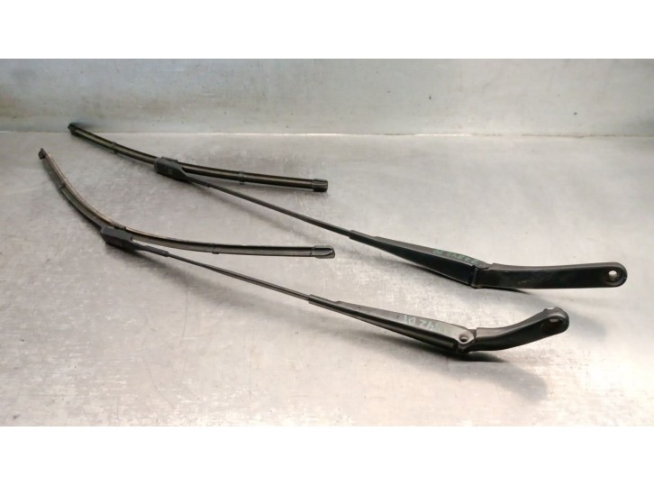 Recambio de brazo limpia delantero derecho para audi a4 b8 avant (8k5) rs4 quattro referencia OEM IAM 8K1955407 8K1955407 