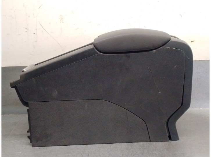 Recambio de apoyabrazos central para volvo v60 i (155) d3 / d4 referencia OEM IAM 39803369 39819457 