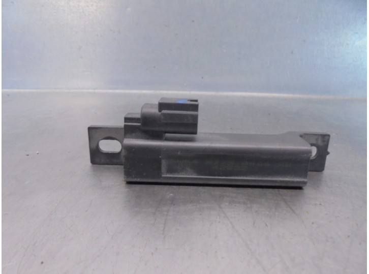 Recambio de antena para nissan pulsar (c13) 1.5 turbodiesel cat referencia OEM IAM 5WK48775 