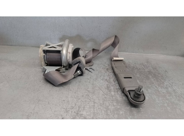 Replacement front right seat belt for Honda Civic coupe (2dr) OEM IAM reference 04814SVAA02ZD WITH PRETENSIONER 2 P