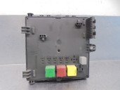 Recambio de caja reles / fusibles para opel vectra c berlina 1.9 cdti referencia OEM IAM 13189926 519046502 