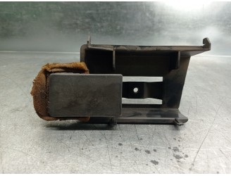 Recambio de maneta interior delantera izquierda para renault rapid/express (f40) 1.1 referencia OEM IAM 7700758064  4 PUERTAS