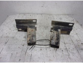 Replacement rear bumper reinforcement for Audi A6 sedan (C4) 2.8 quattro OEM IAM reference 
