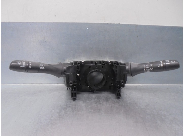 Recambio de mando luces para nissan pulsar (c13) 1.5 turbodiesel cat referencia OEM IAM 255604EA0E 