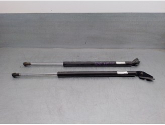 Boot / tailgate shock absorber replacement part for Mazda CX-7 (ER) 2.2 turbodiesel CAT OEM IAM reference EG2162620C 