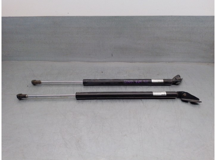 Recambio de amortiguadores maletero / porton para mazda cx-7 (er) 2.2 turbodiesel cat referencia OEM IAM EG2162620C 