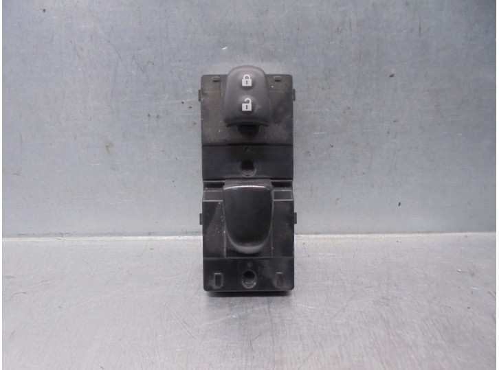 Recambio de mando elevalunas delantero derecho para nissan pulsar (c13) 1.5 turbodiesel cat referencia OEM IAM 254114BA0A  