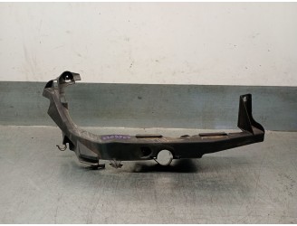 Recambio de soporte faro derecho para bmw 3 (e90) 320 d referencia OEM IAM 7116708 51647116708 