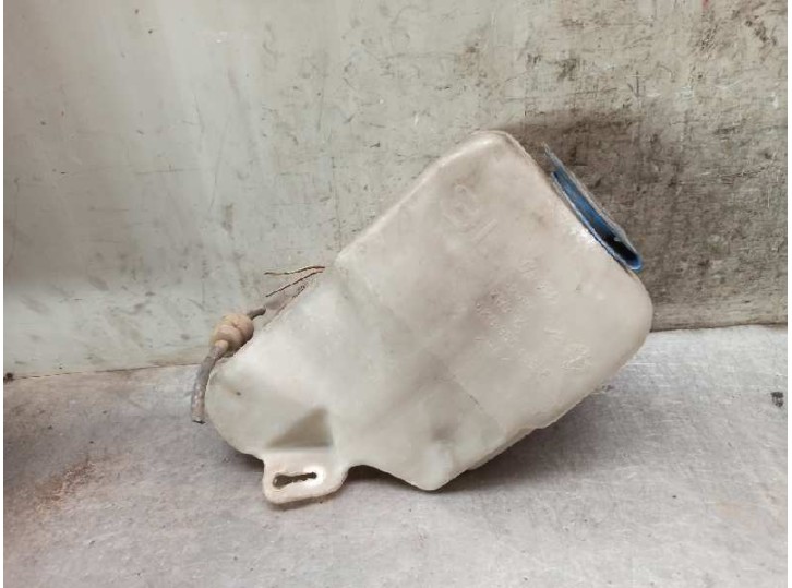 Recambio de deposito limpia para volkswagen caddy ka/kb (9k9) 1.9 tdi referencia OEM IAM 6K0955453F  