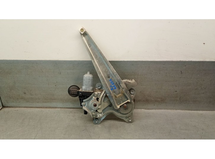 Recambio de elevalunas trasero izquierdo para lexus rx (_u3_) 400h (mhu38_) referencia OEM IAM 6980333030 6980333030 