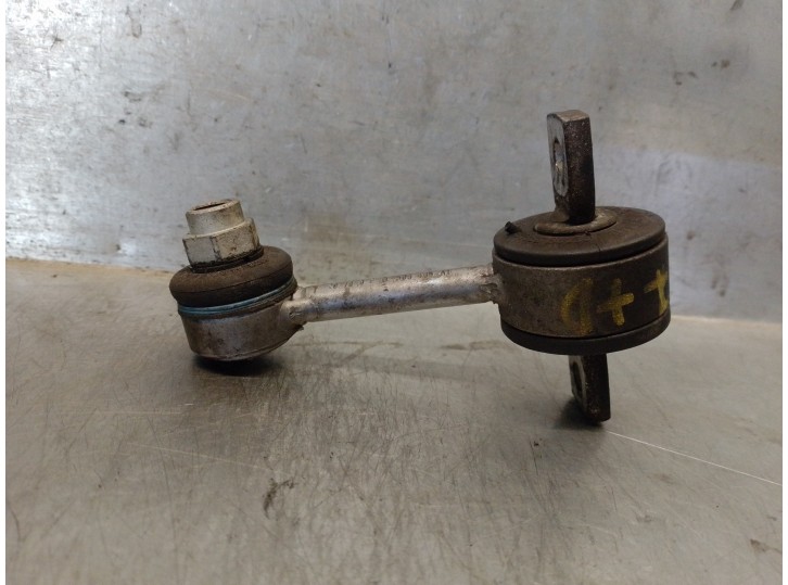 Recambio de tirante delantero derecho para volkswagen polo berlina (6n2) 1.4 referencia OEM IAM 8E0505465AF  