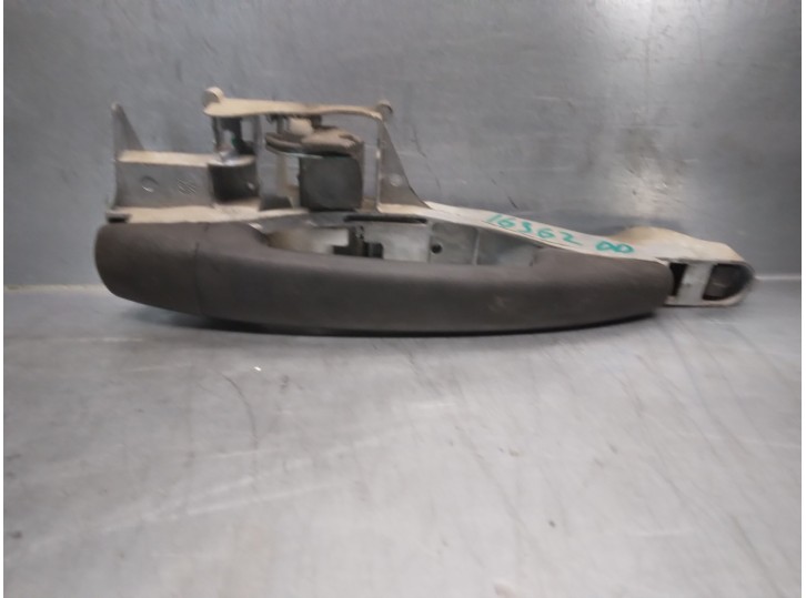 Recambio de maneta exterior delantera derecha para peugeot partner kombi confort referencia OEM IAM 9101GE  5 PUERTAS