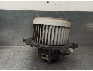 Recambio de motor calefaccion para peugeot partner kombi confort referencia OEM IAM 6441AR  